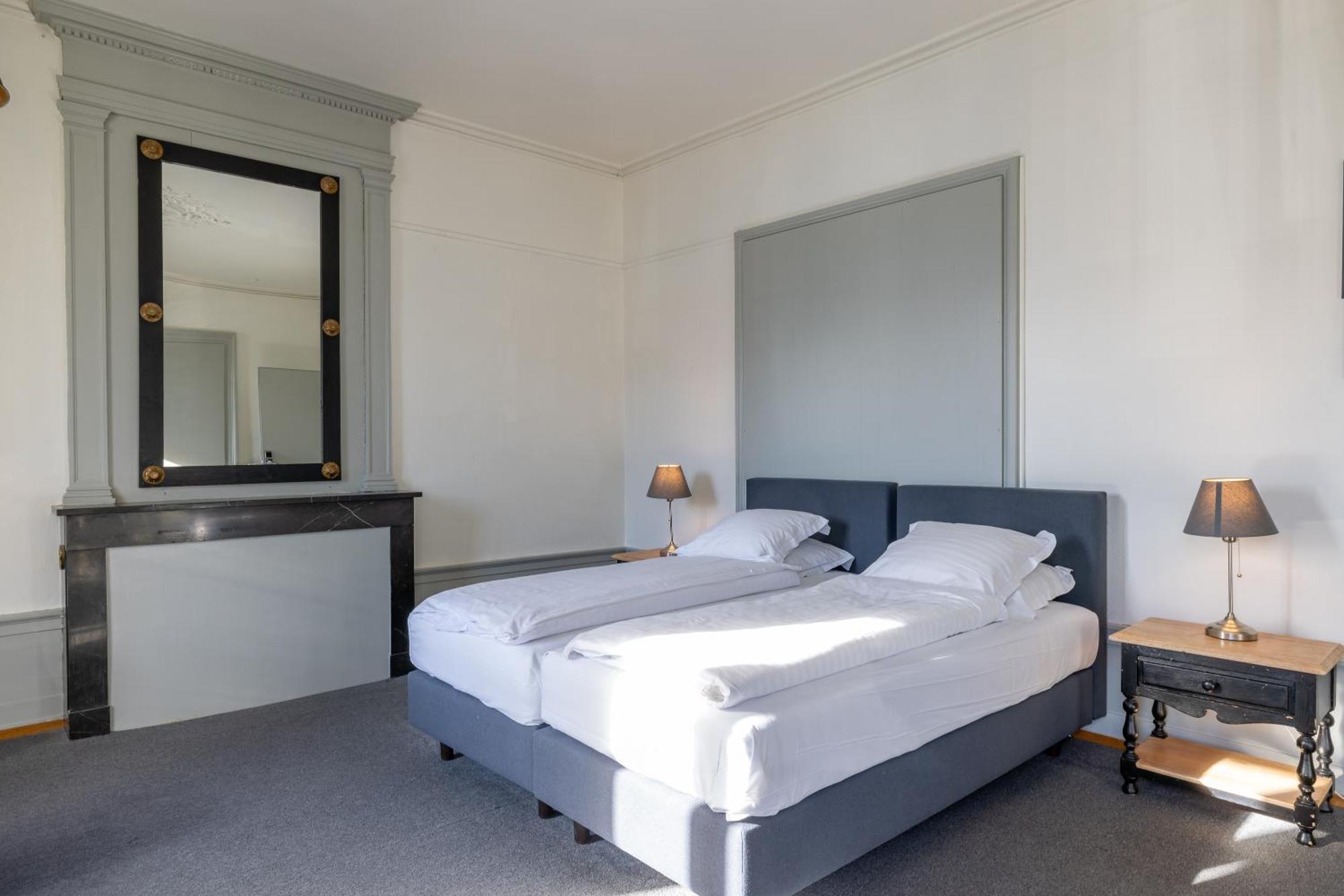 Vevey Hotel & Guesthouse Bagian luar foto