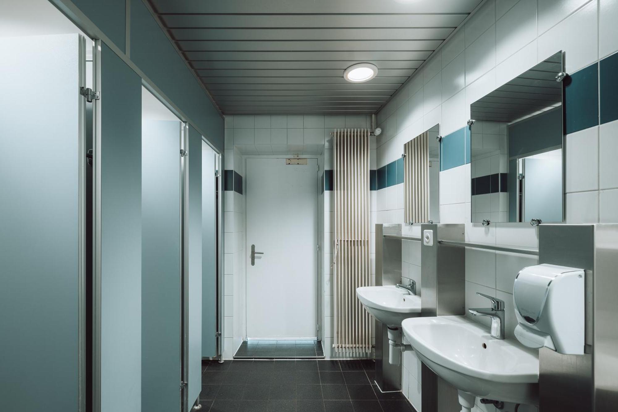 Vevey Hotel & Guesthouse Bagian luar foto