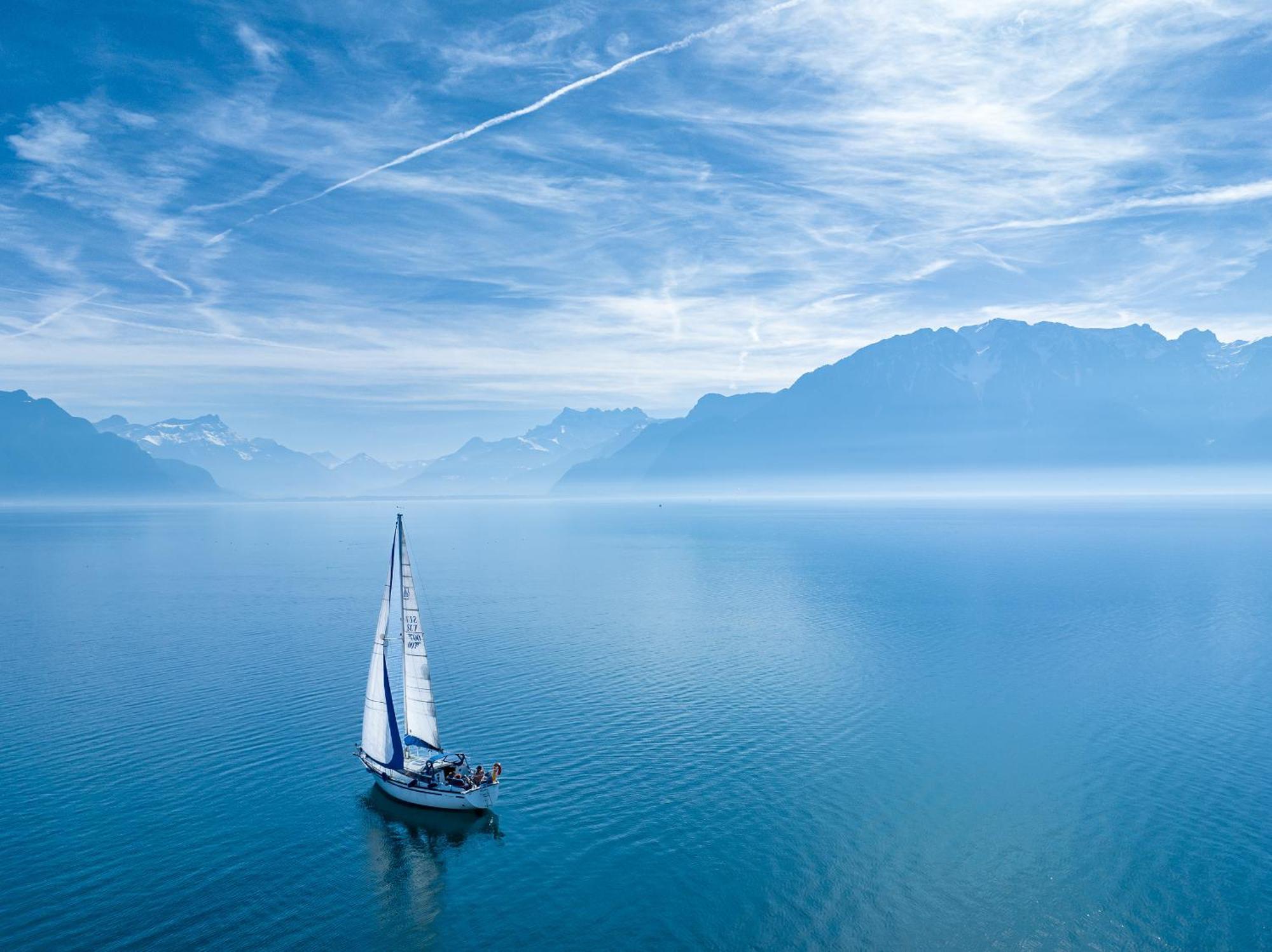 Vevey Hotel & Guesthouse Bagian luar foto