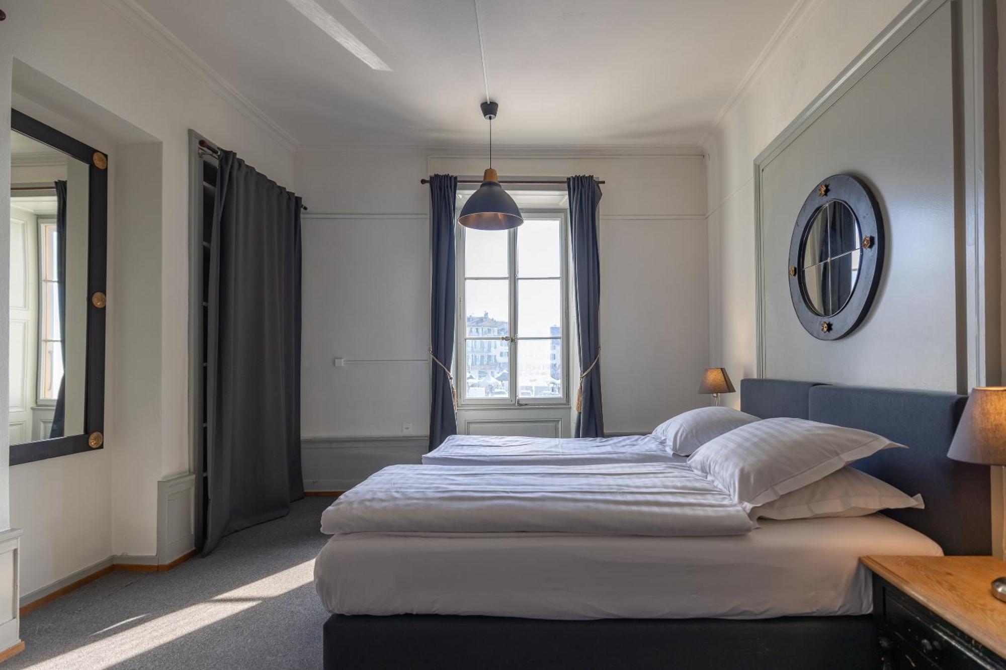 Vevey Hotel & Guesthouse Bagian luar foto