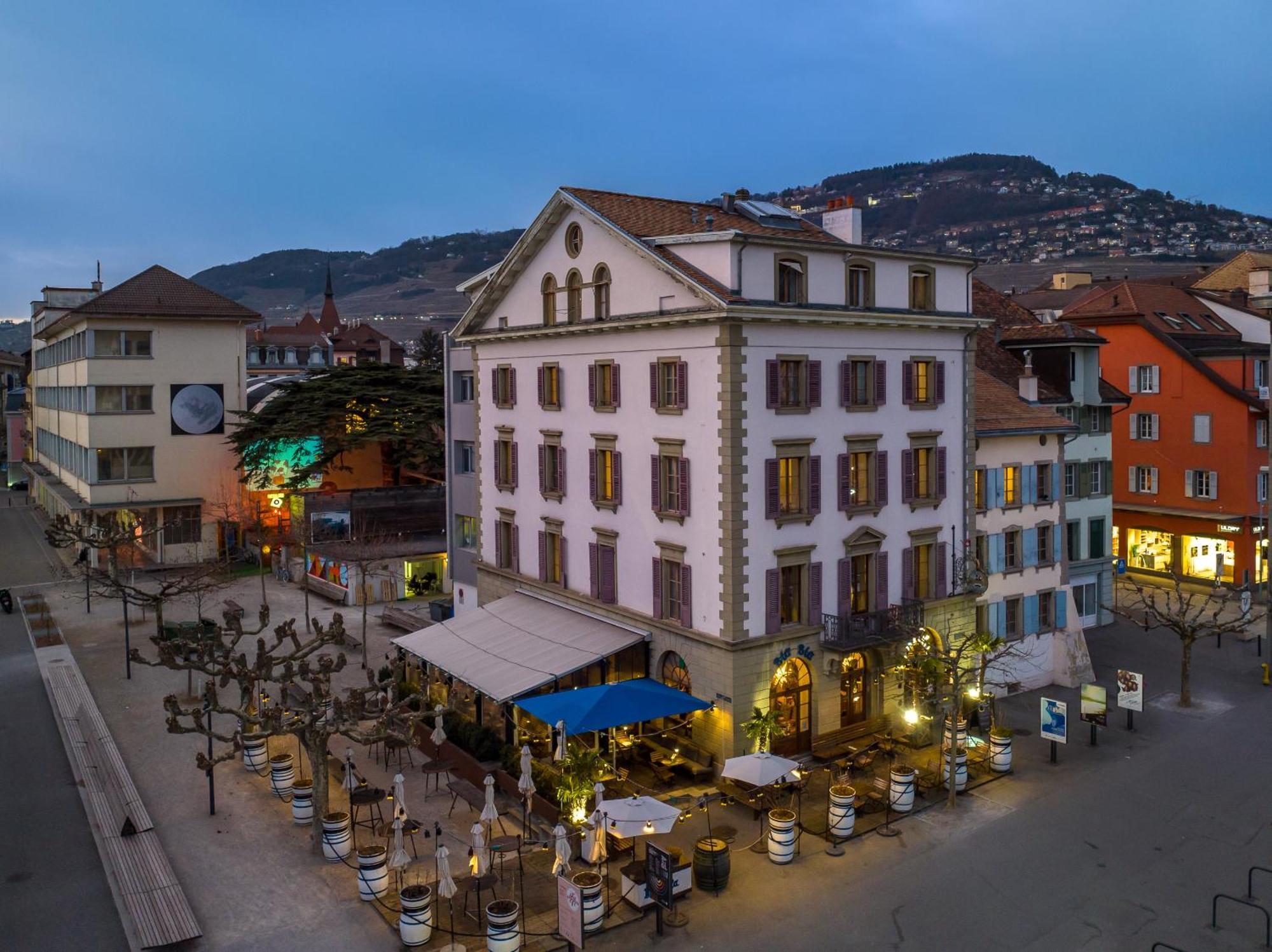 Vevey Hotel & Guesthouse Bagian luar foto